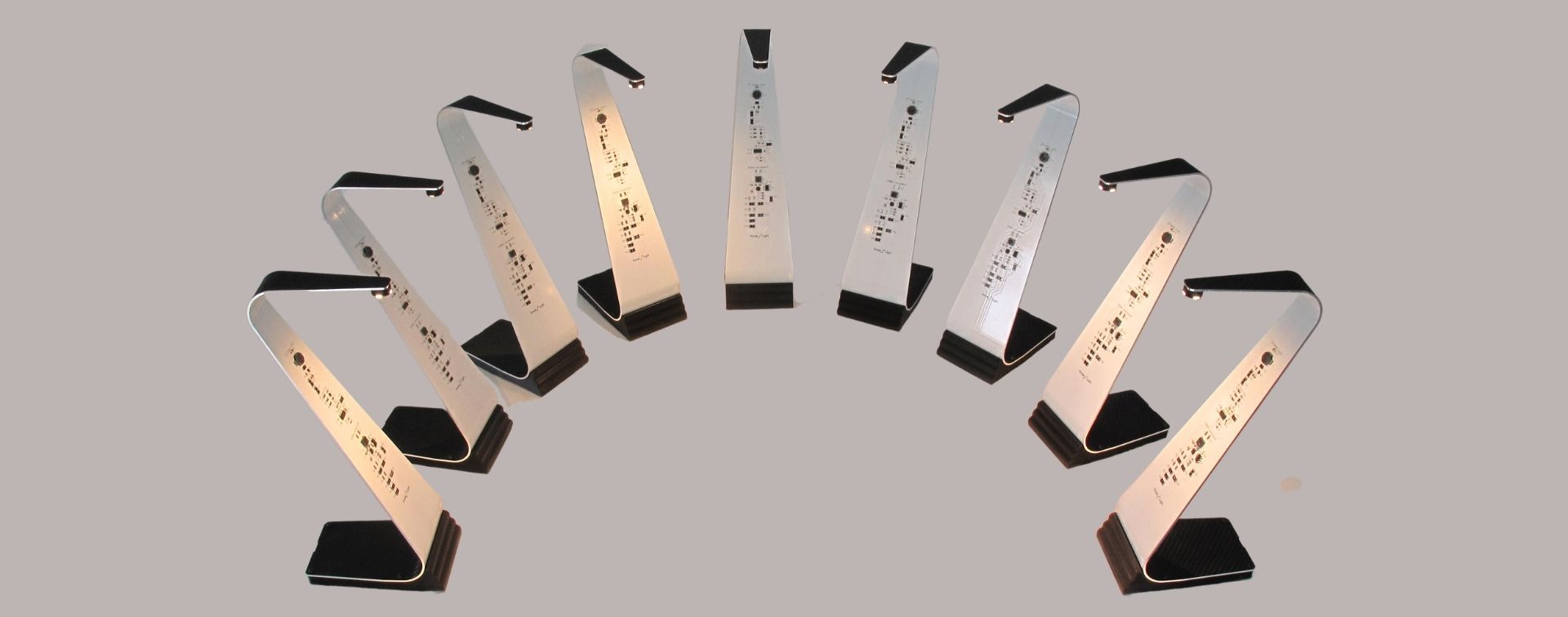 1920x756 Desk Lamps for header